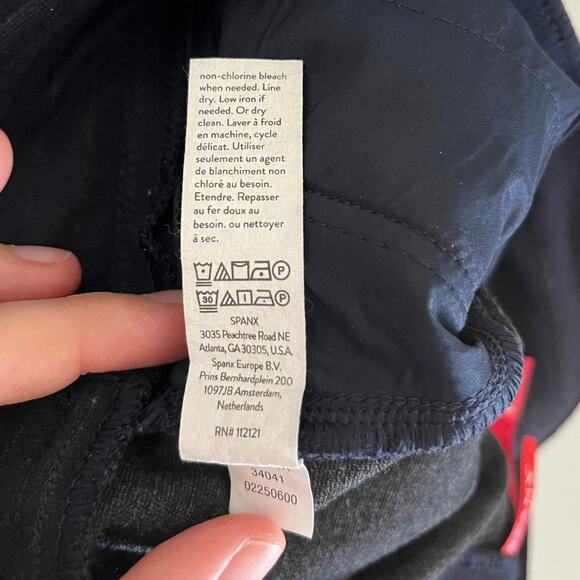 Spanx Wide Leg High Waist Ponte Navy Pin Stripe Career Office Work Pants Medium - Picture 15 of 15